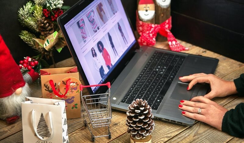 Why Your Shopify Store Looks Like Every Other Competitor (And How Custom Development Fixes It)